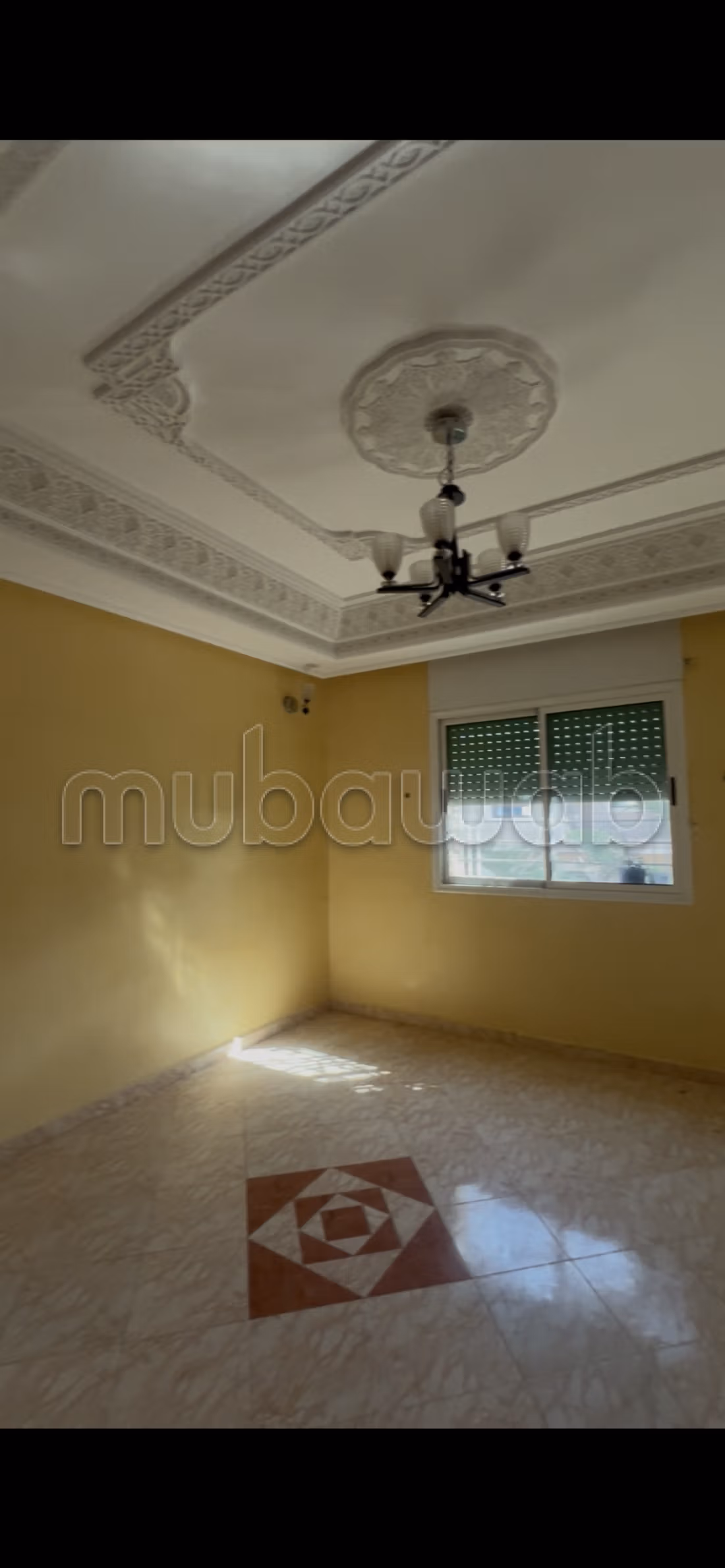 Somptueuse villa à vendre à Al Boustane. 
4 grandes pièces