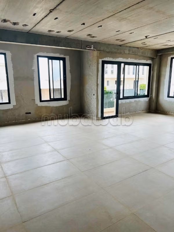 Espace Affaires Premium: 90 m² au Cœur de la Ville Verte