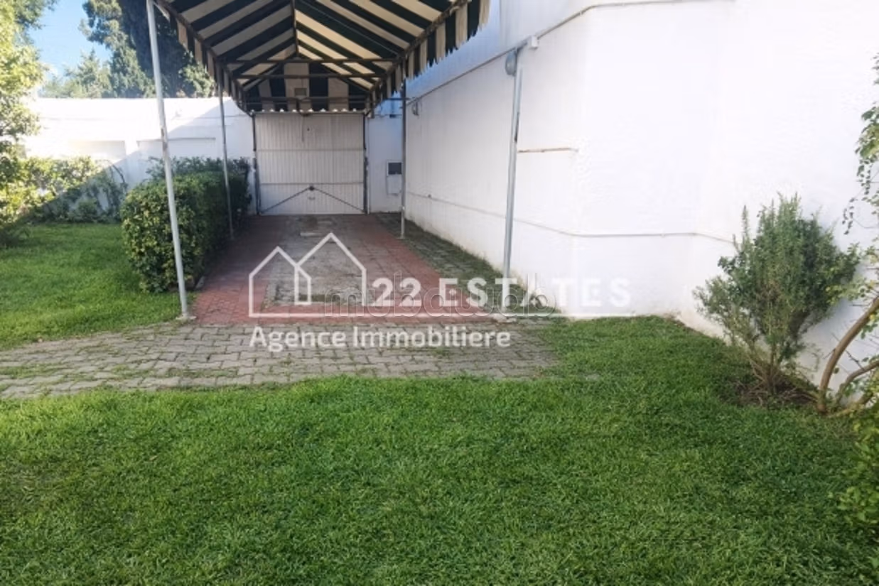 Villa S5 avec grand jardin à Carthage