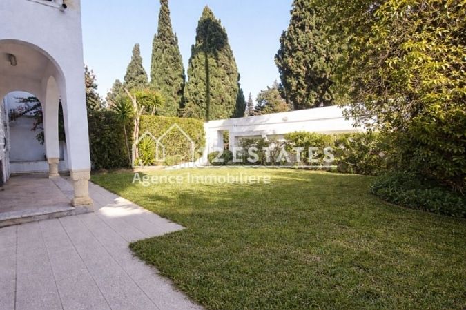 Villa S5 avec grand jardin à Carthage