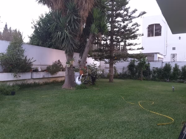 Proprietà 2 strade terreno 2a costruzione