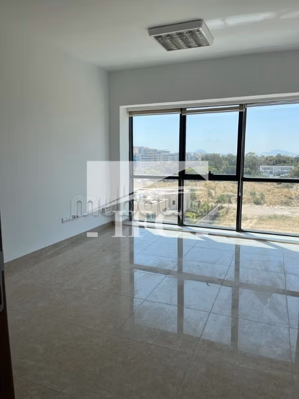 Bureau en 4 espaces 158M² CUN IFCU17