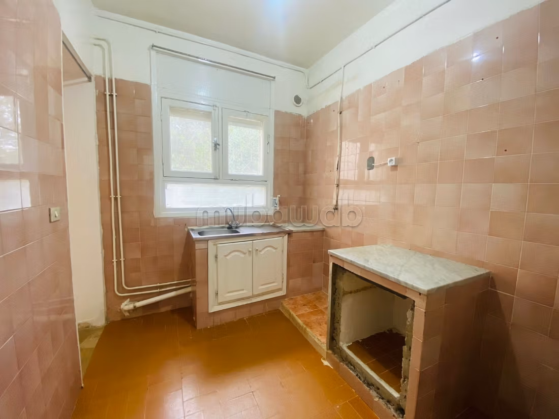 A vendre un appartement RDC à el menzah 7