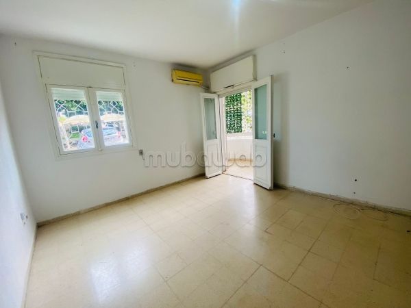 A vendre un appartement RDC à el menzah 7