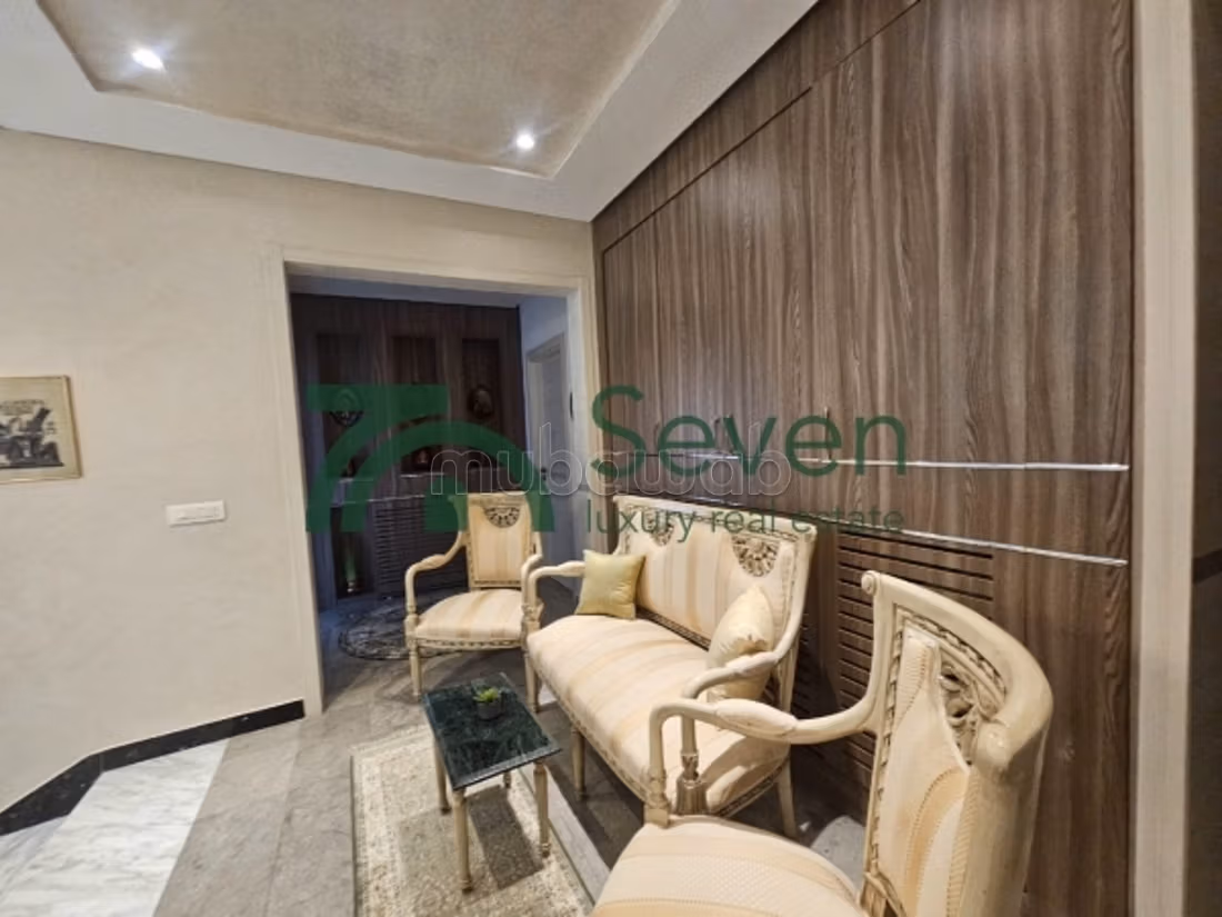 Una villa arredata s4 a La Soukra