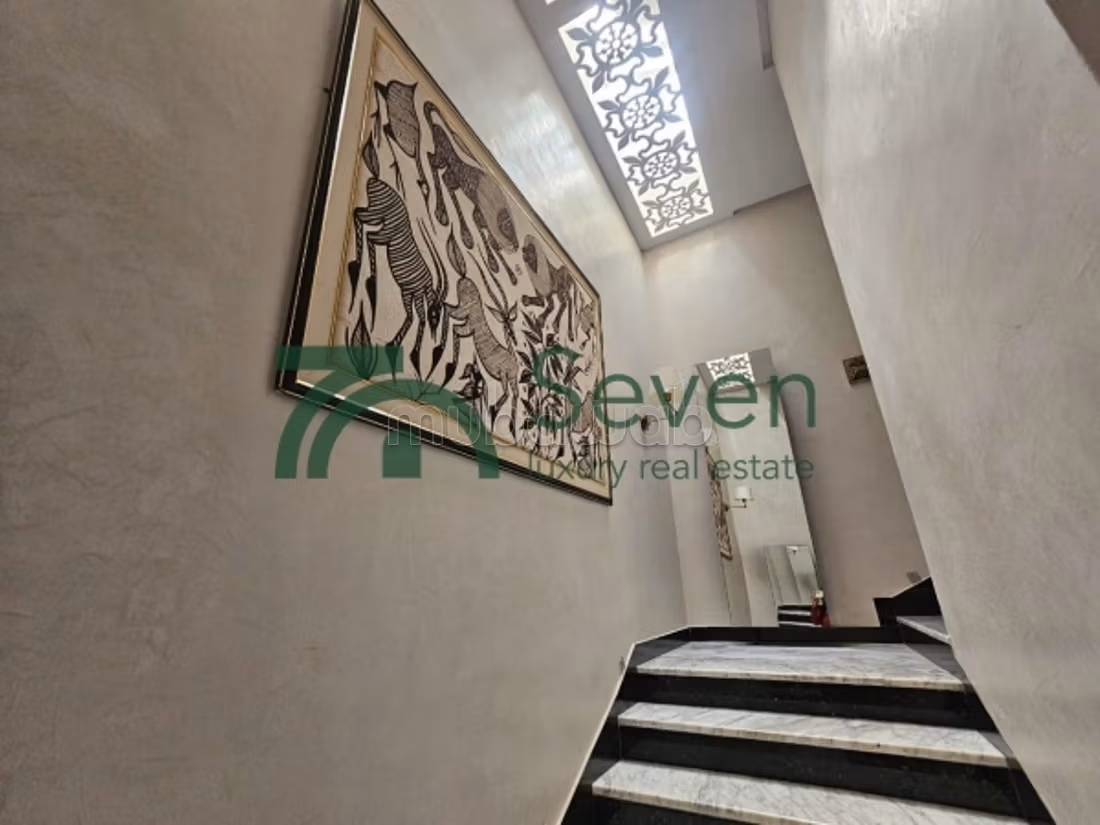 Una villa arredata s4 a La Soukra