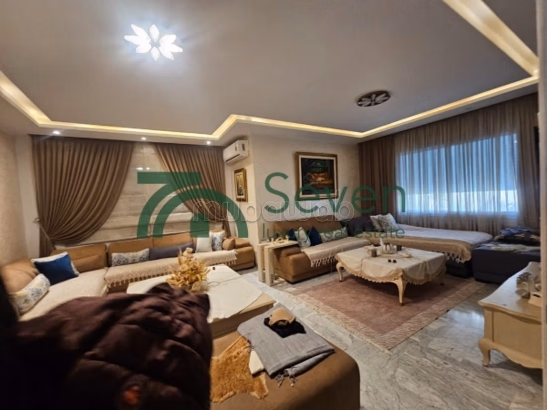 Una villa arredata s4 a La Soukra