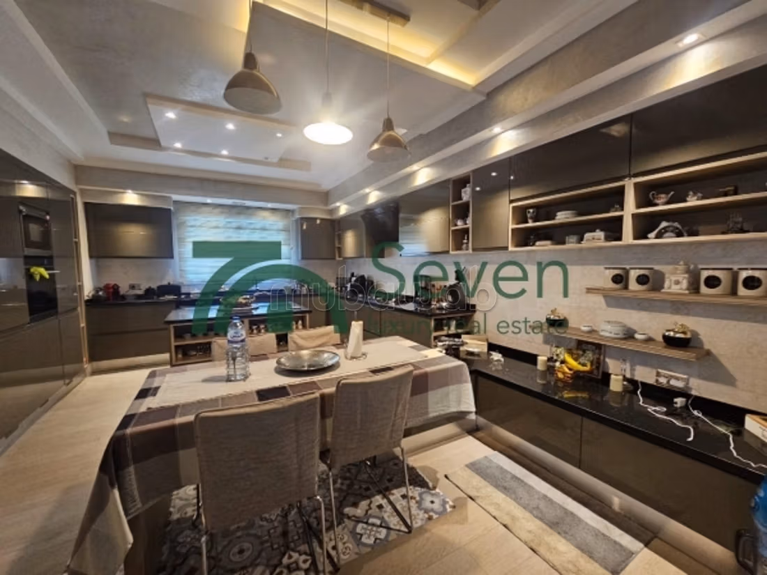 Una villa arredata s4 a La Soukra