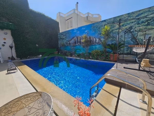 Une villa s4 meublée à La Soukra
