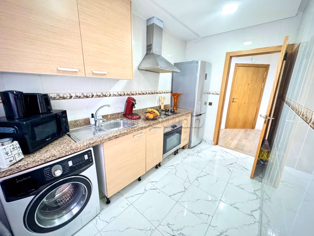 Gemeubileerd appartement in Tanger, dichtbij het strand