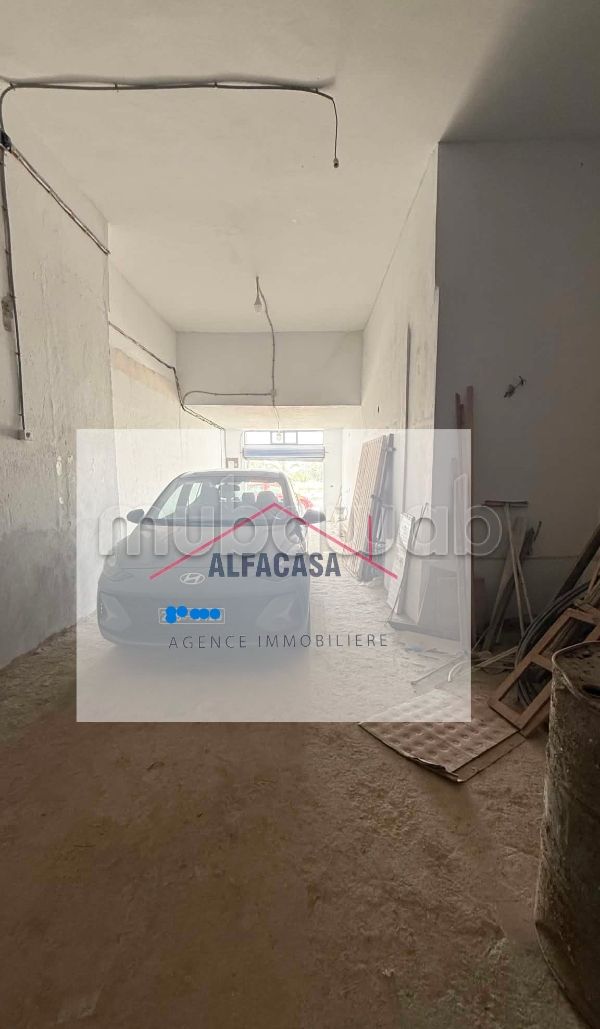 À louer un dépôt à la marsa Route de relais