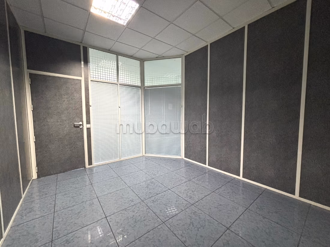 In affitto - Piano uffici arredato 203 m2
