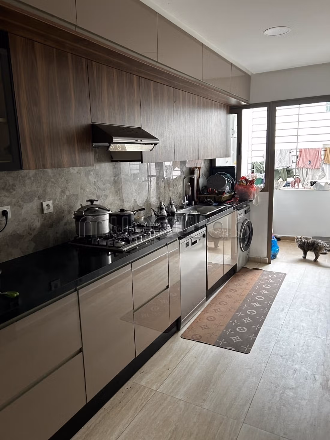 Appartement à l'achat à beau sejour.
Surface totale 132 m² - Więcej