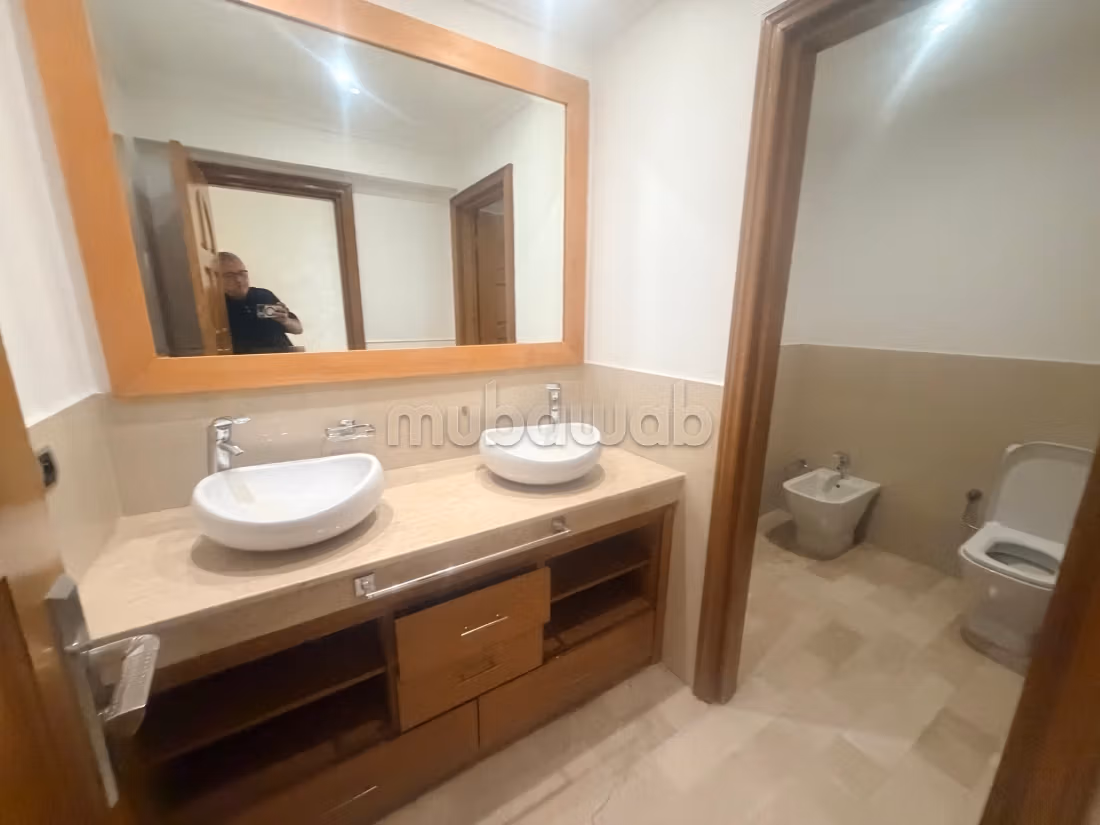 Appartement 189 m² f Bourgogne Ouest — 8