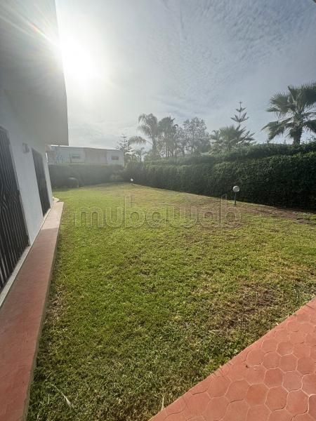 Achat de terrain à Riyad. 
Surface de 305 m²