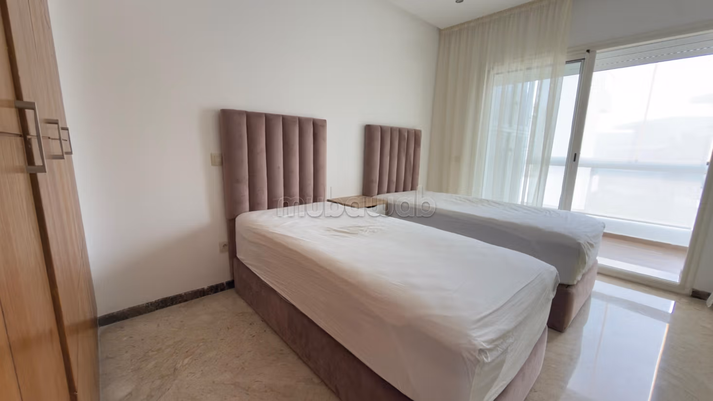 Appartement 3ch meublé à louer longue durée – 150 m² – front de mer dar bouazza