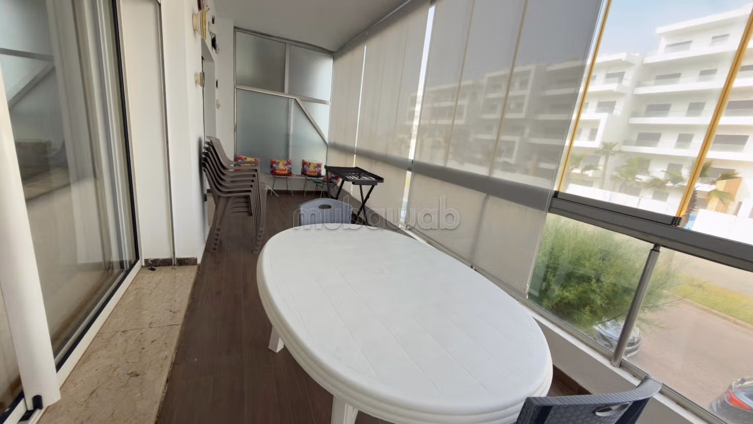 Appartement 3ch meublé à louer longue durée – 150 m² – front de mer dar bouazza