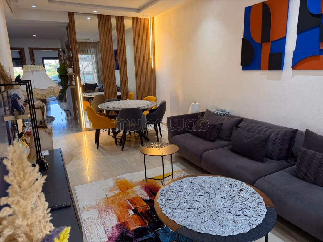 ORCHIDÉES 3 VIDE appartement avec deux façades
