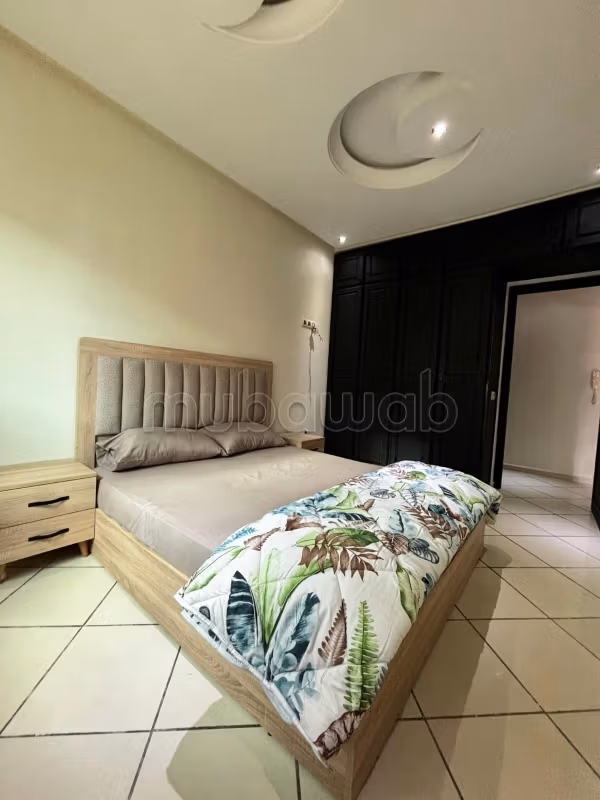 Appartement à louer meublé et équipé شقة مفروشة