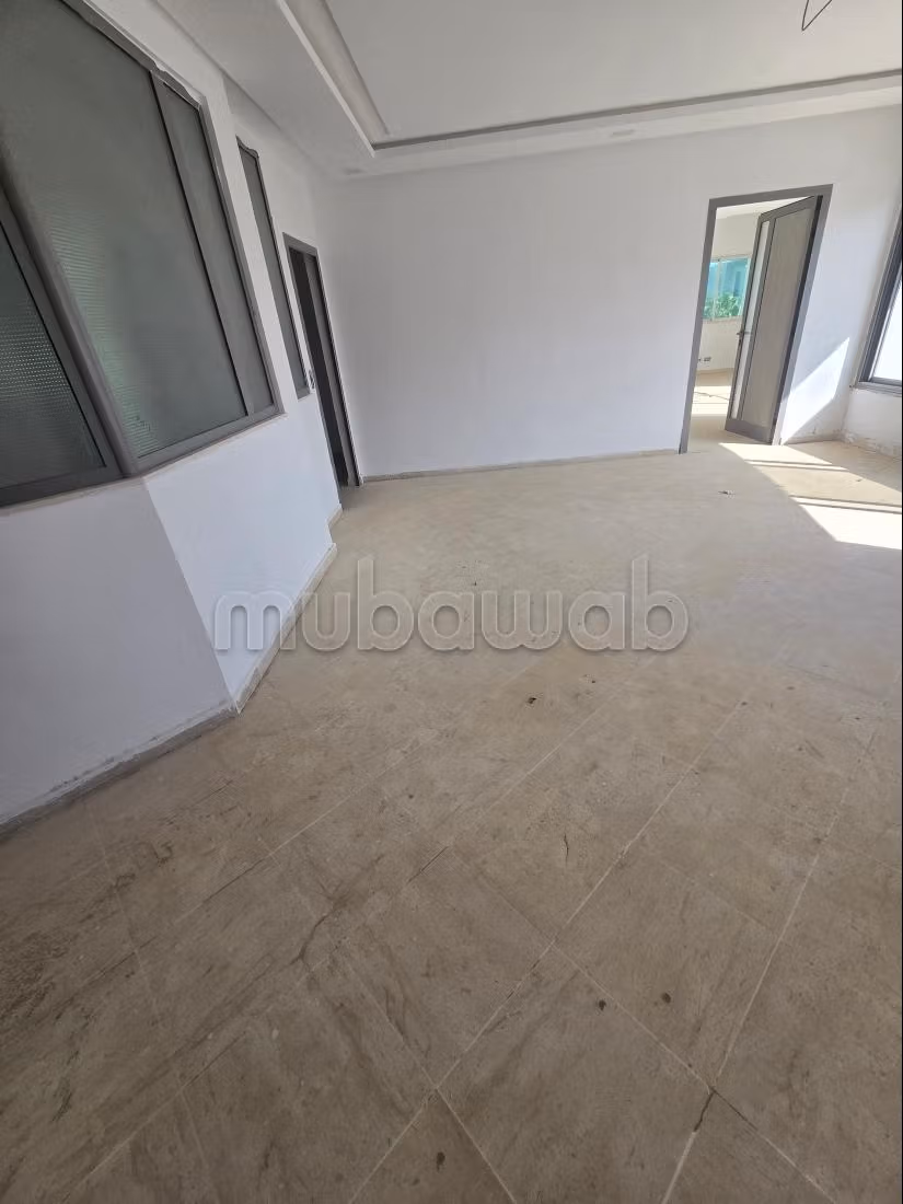 Edificio in vendita o affitto per uso ufficio