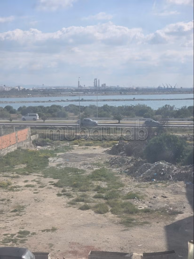 Edificio in vendita o affitto per uso ufficio
