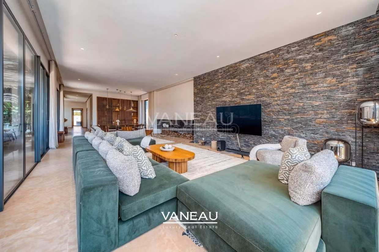 Villa de Luxe avec 6 Suites sur le Golf d'Amelkis