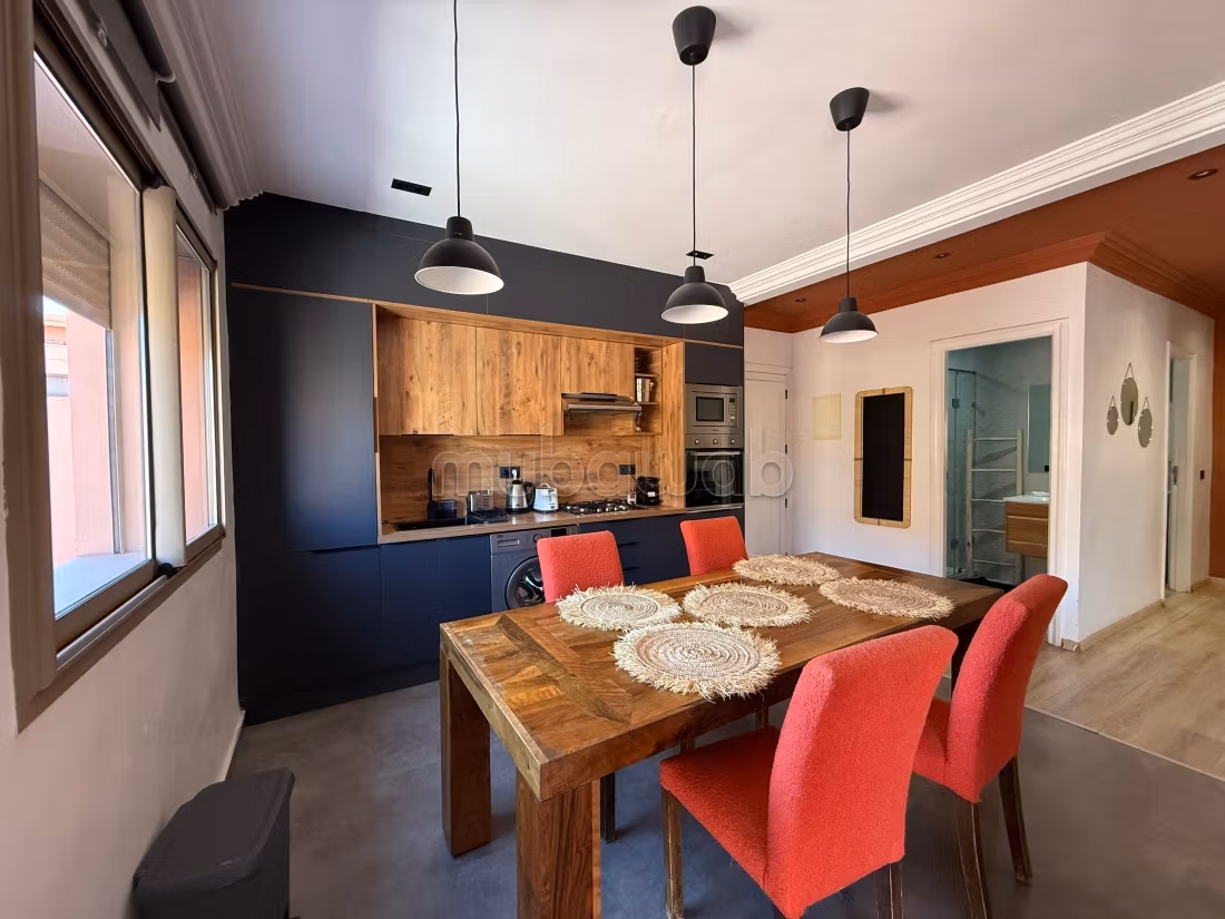 Superbe appartement à vendre à Guéliz. 3 chambres agréables. Meublé — 3