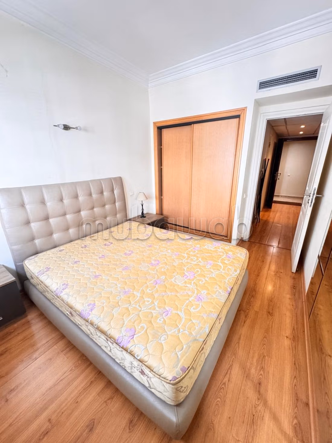 Appartamento arredato con 1 camera da letto e balcone - Gauthier