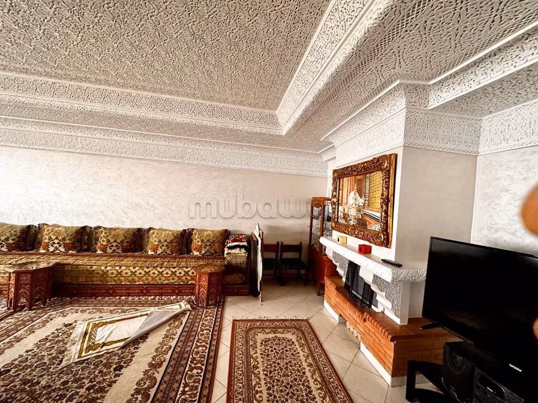 Appartement meublé 160m2 à louer quartier maarif — 2