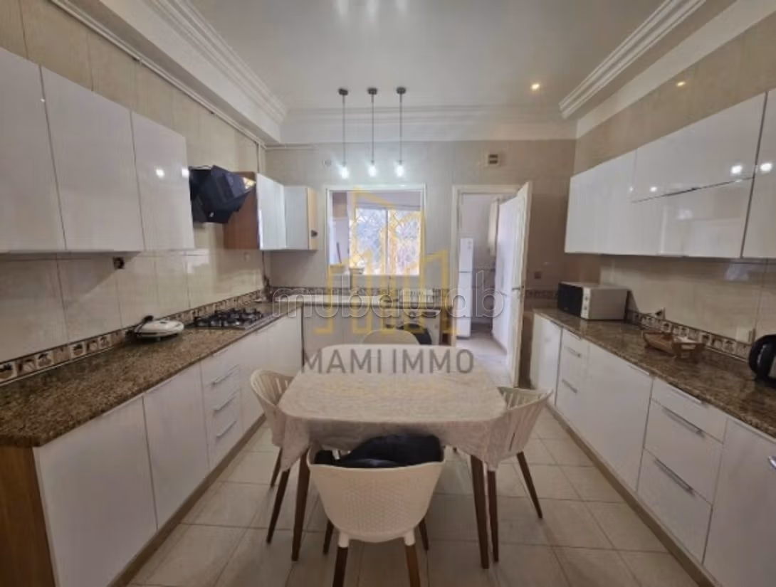 For rent an S5 apartment with lake view