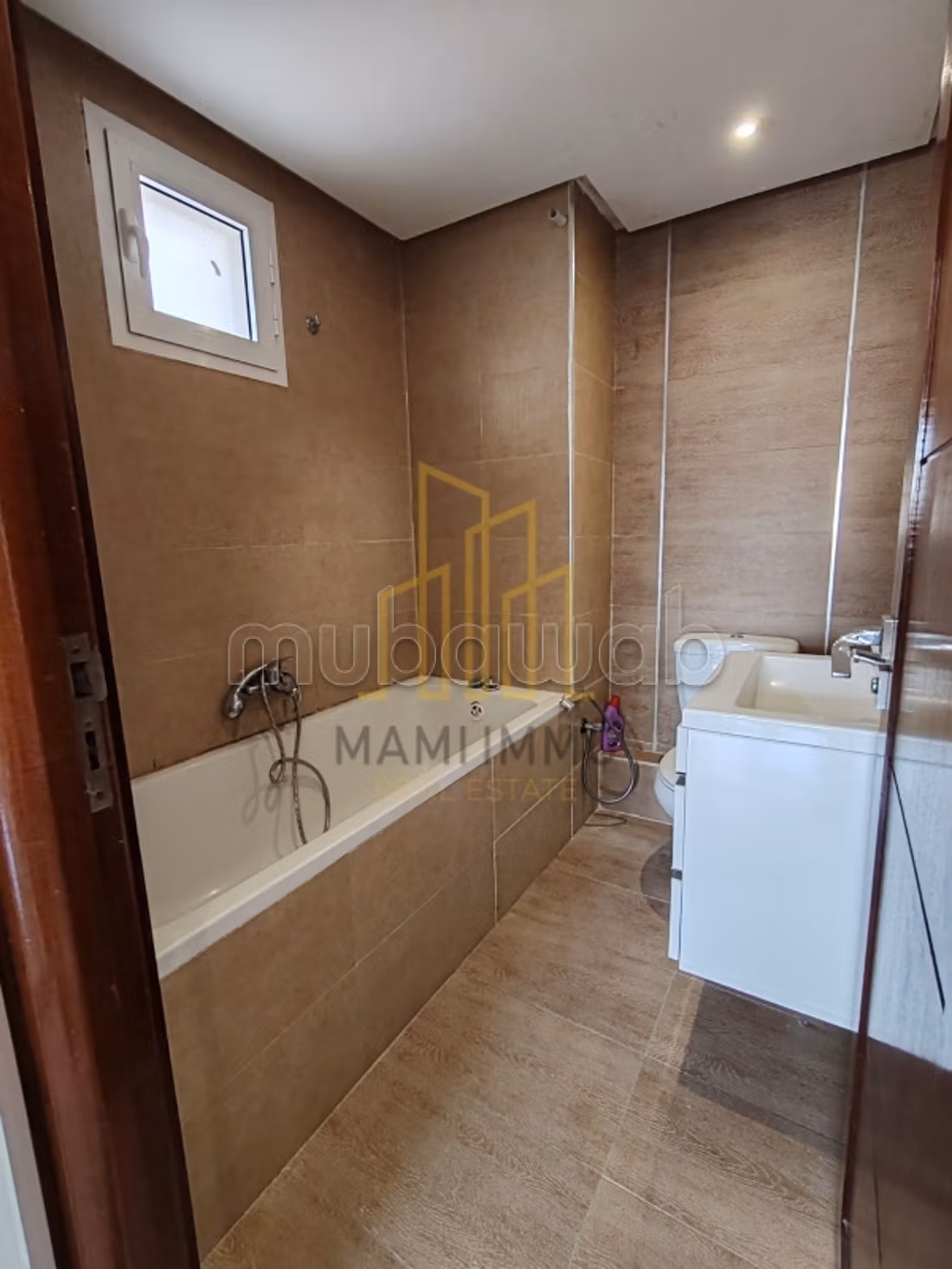 A vendre un appartement S3 à Ain Zaghouan Nord