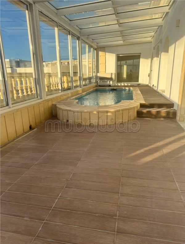 For rent, penthouse at Lake 2
