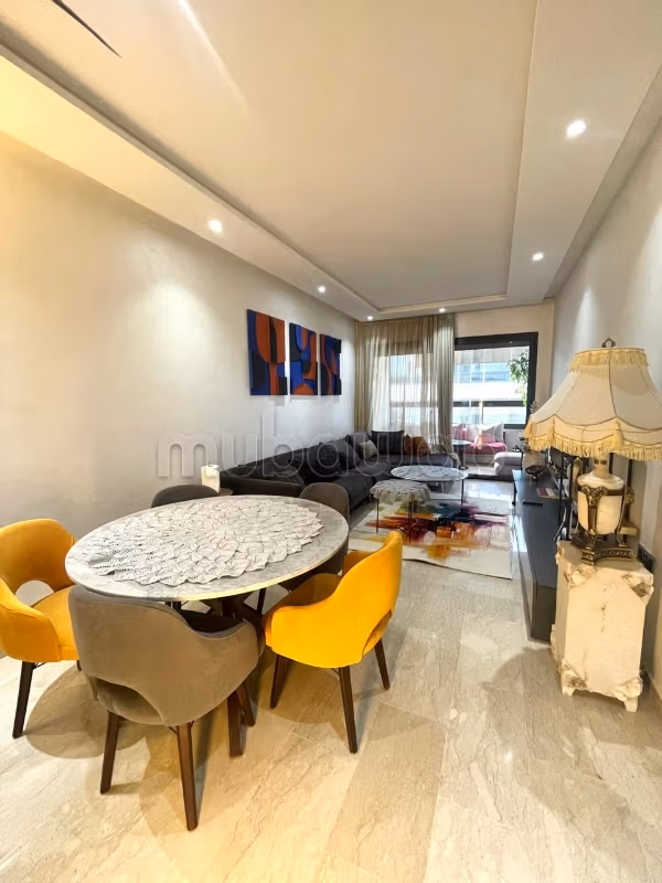 Très bel appartement VIDE résidence avec piscine