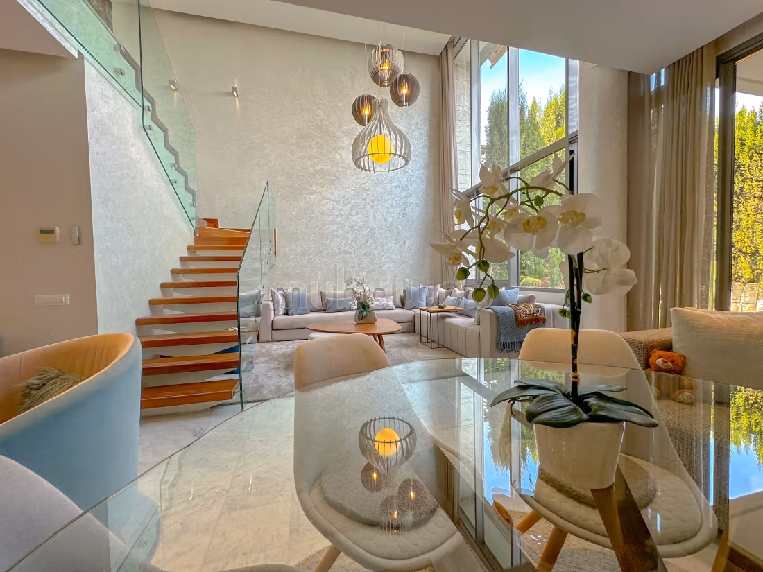 Gemeubileerde duplex in Bouskoura Groene Stad