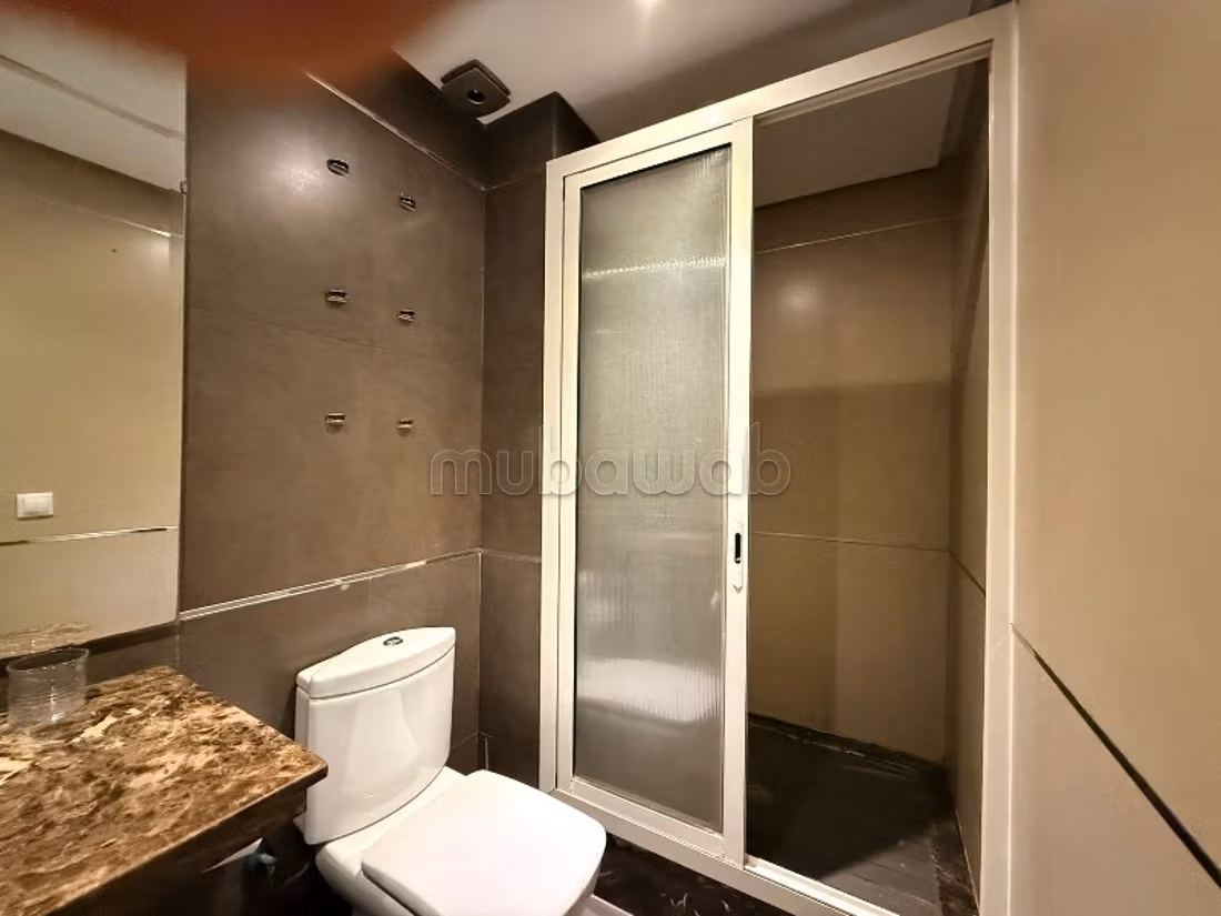 Furnished apartment for rent in RACINE