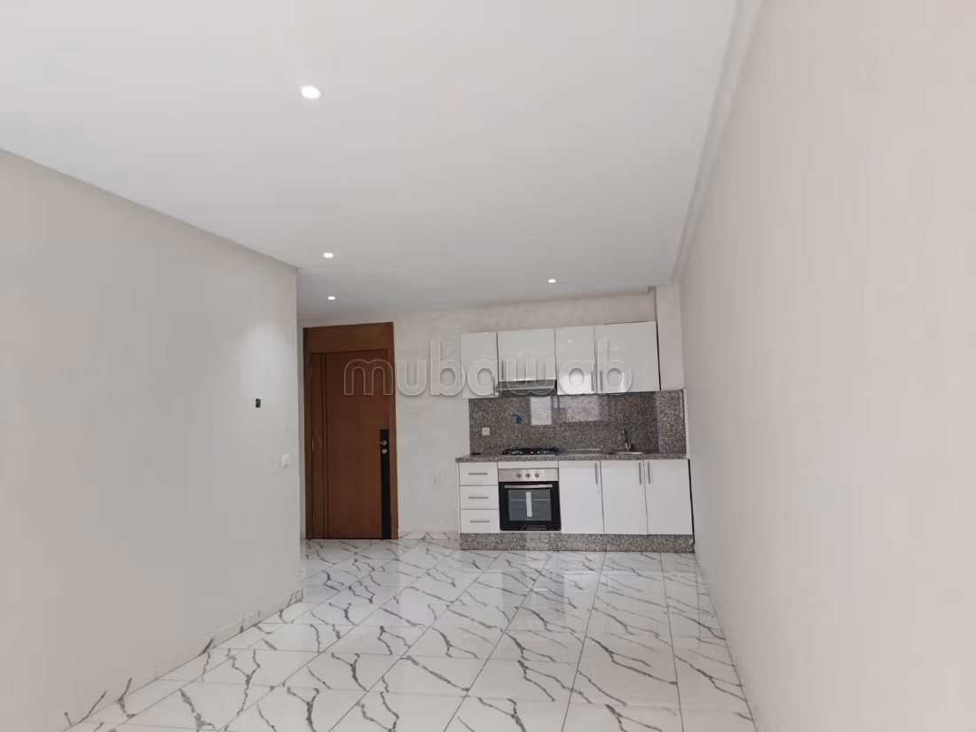 Studio neuf de 48 m² à Roches Noires — 2
