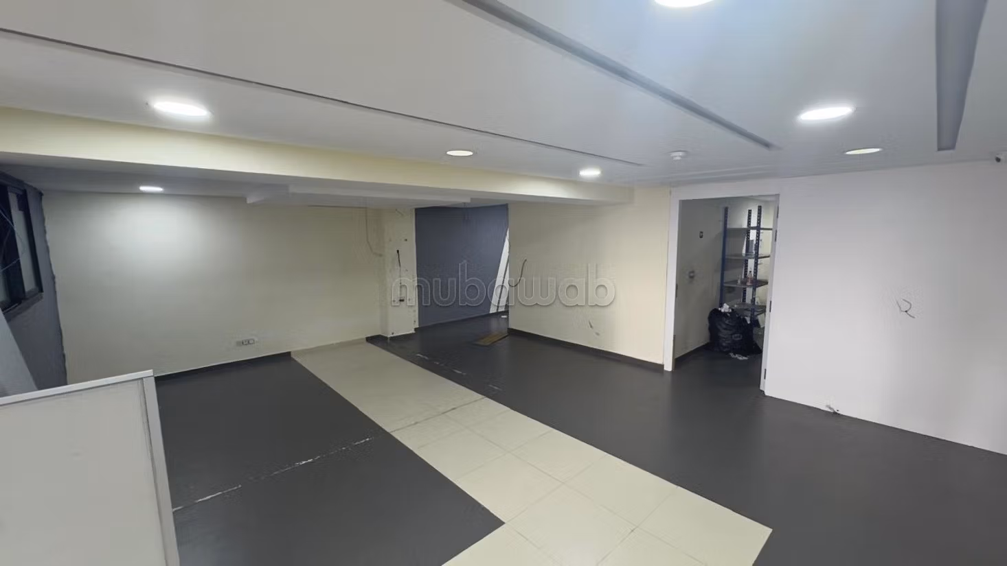 Commercial space for rent - Long term