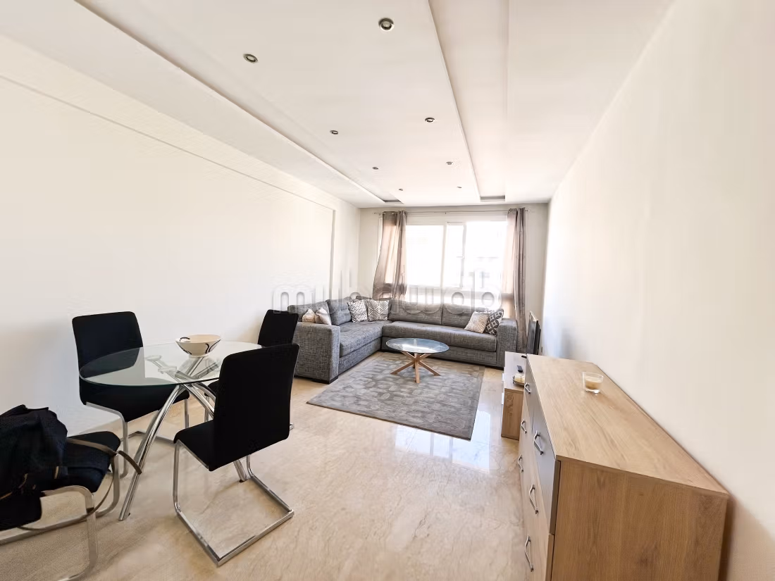 Appartement à louer à Gauthier.
Superficie 76 m².
Meublé — 2
