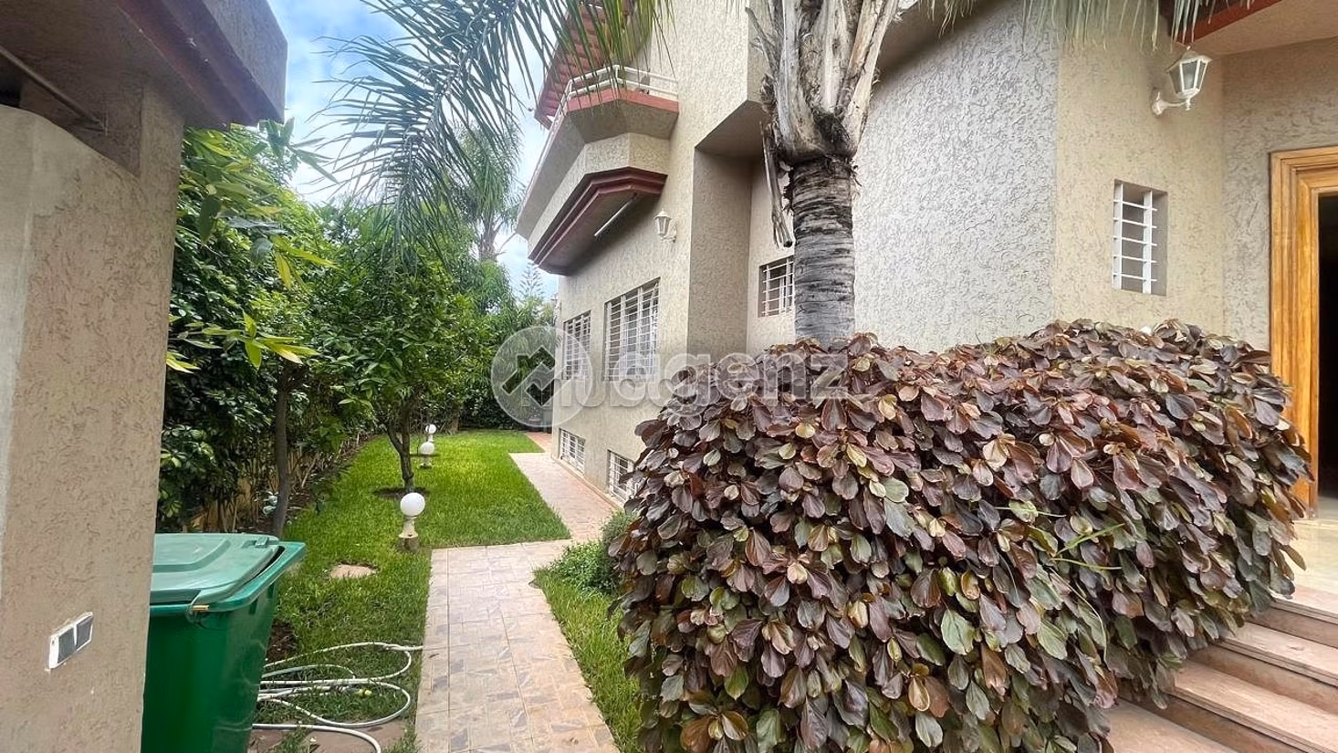 Villa in vendita 1.135 m², 7 camere California Casablanca