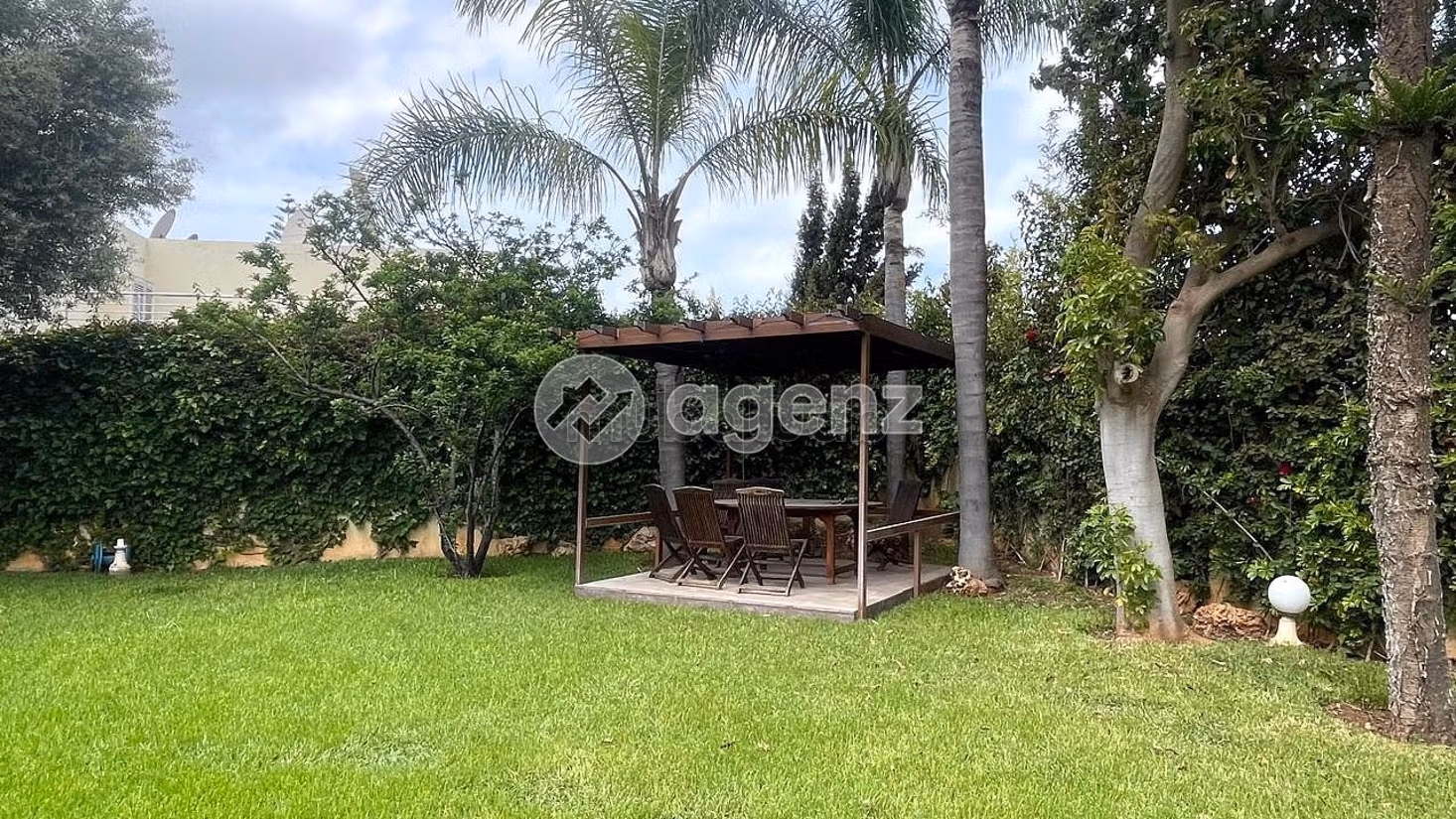 Villa in vendita 1.135 m², 7 camere California Casablanca