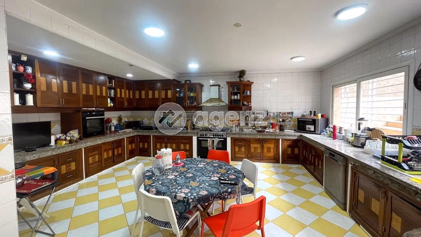 Villa in vendita 1.135 m², 7 camere California Casablanca