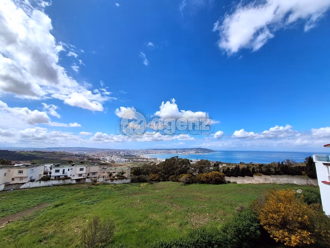 Villa en venta 497 m², 4 habitaciones Otras Fahs Anjra