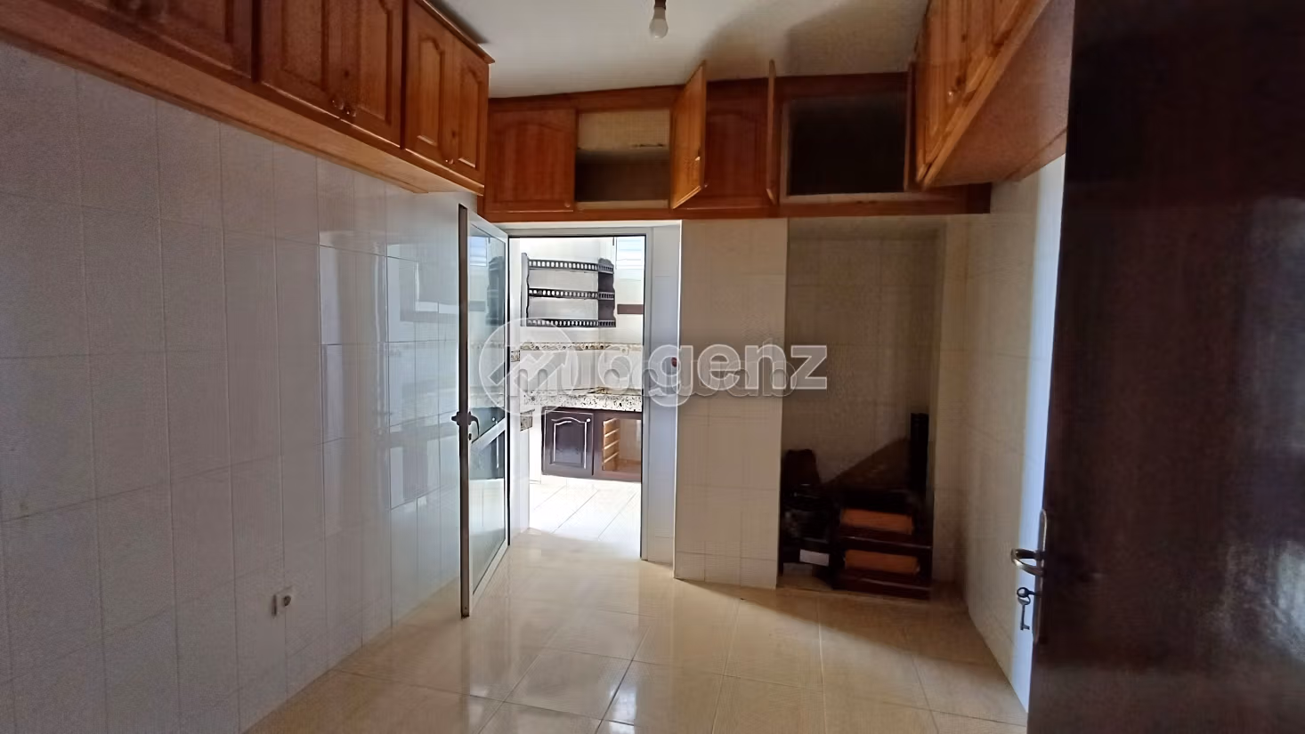 Appartement 98 m² à Akkari — 18