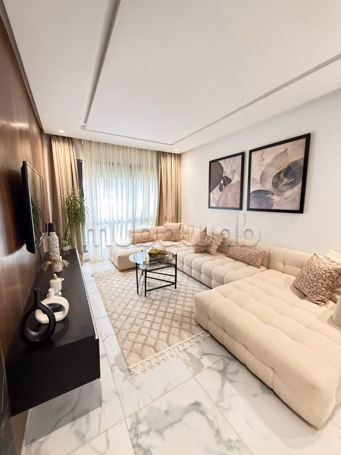 Magnifique appartement à vendre à Gzuenaia