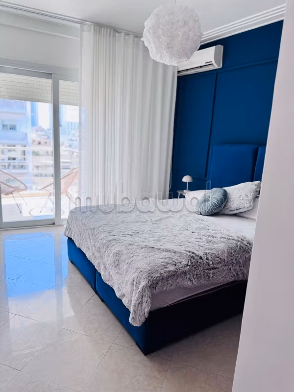 Superbe appartement à louer Bd Anfa 
maarif