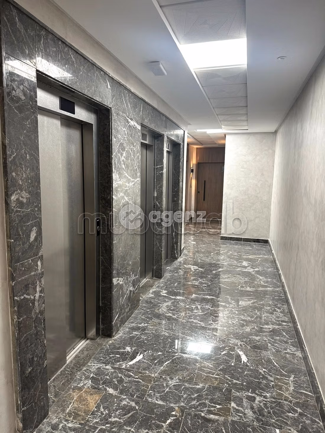 Ufficio in affitto 73 m² Roches Noires Casablanca