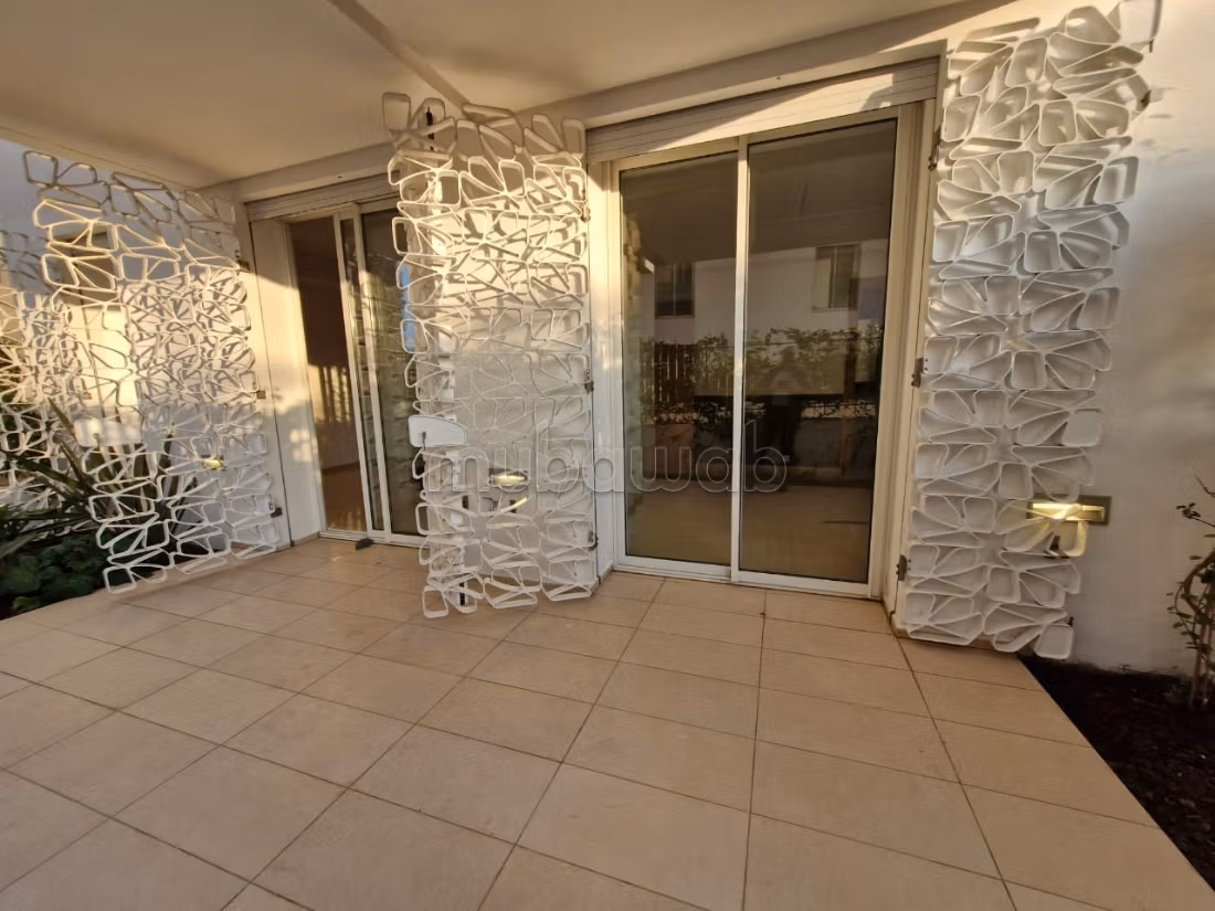 A louer Appart meublé Pavillon Tour Vegetale CFC — 5