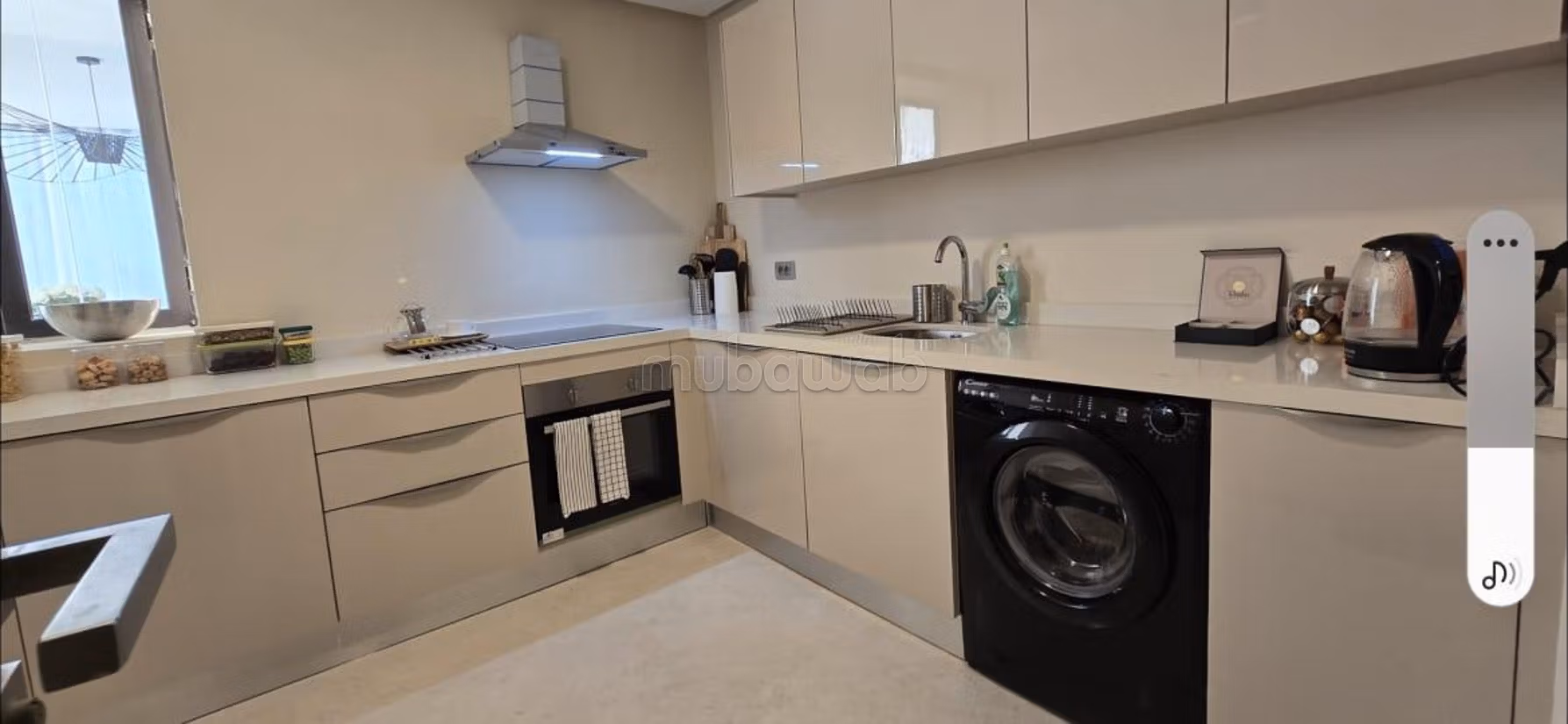 Appartement en location à Ain Diab. 3 chambres agréables. Ascenseur et garage — 4