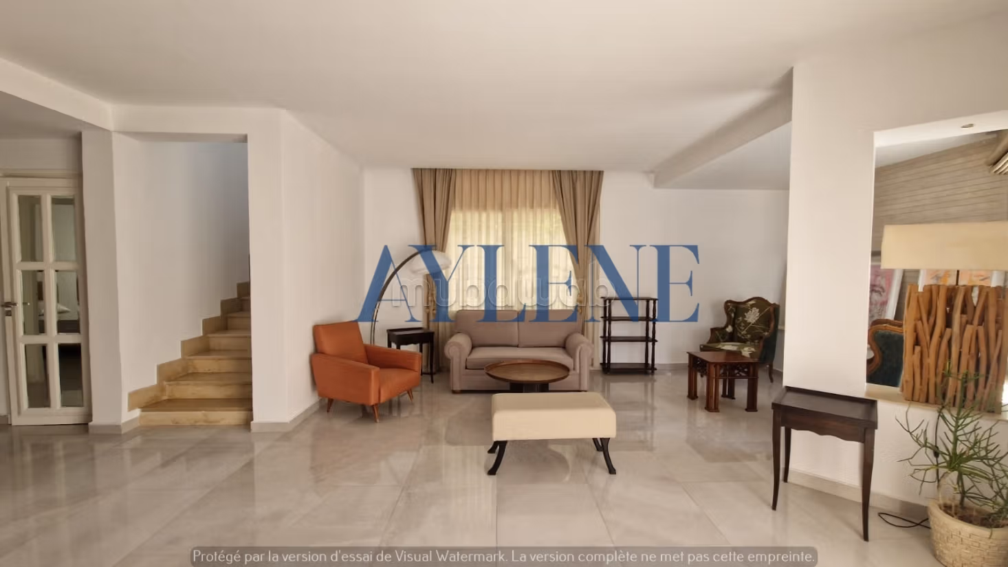 Location villa avec piscine a la marsa