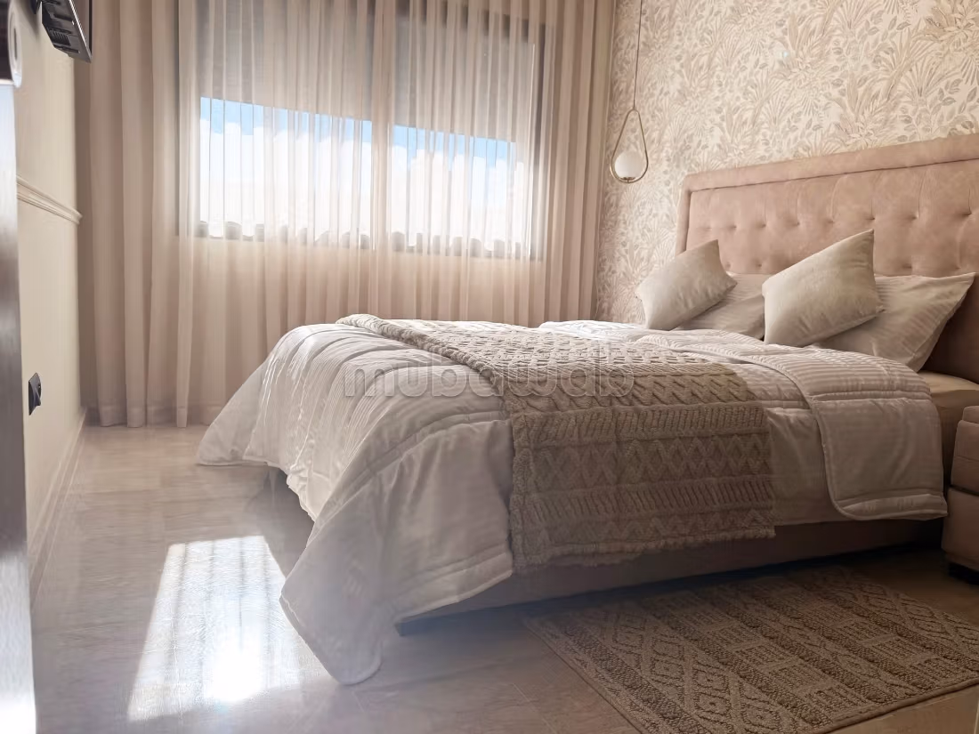 High standard furnished apartment with taste